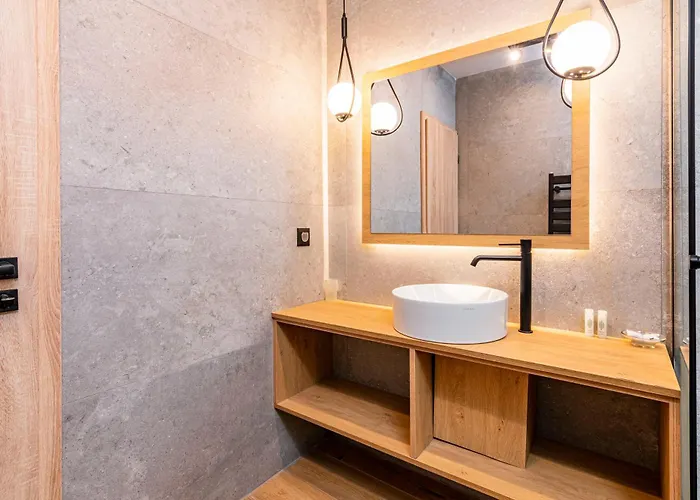 アパートホテル за гости евелин